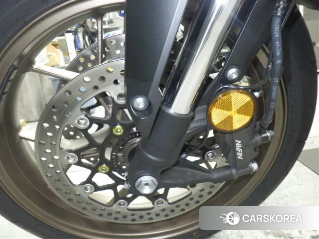 Проданный Honda CB650R E-CLUTCH id 3995178 из Японии, фото 11