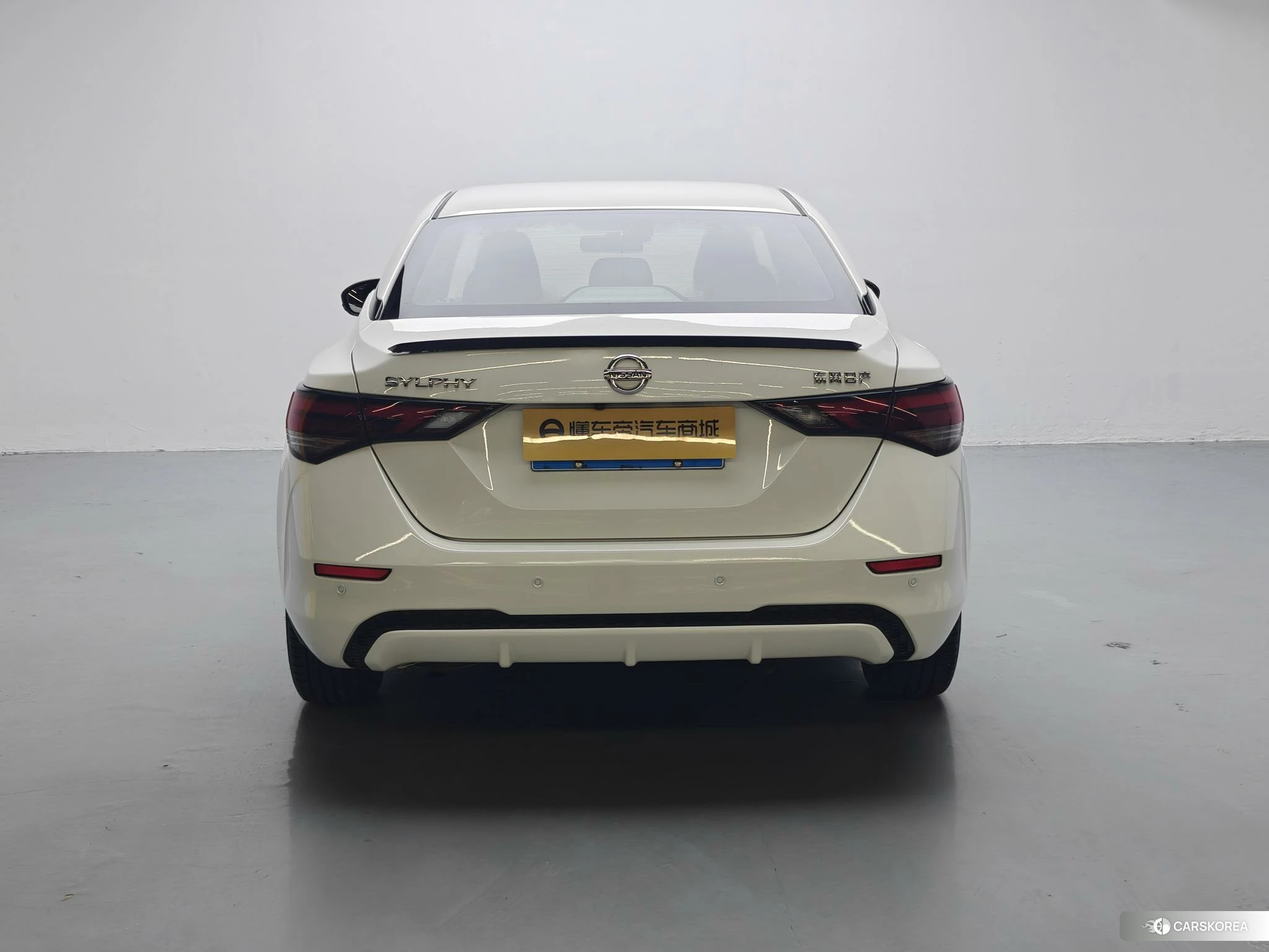 Nissan Xuan Yi id 4479758 из Китая 11