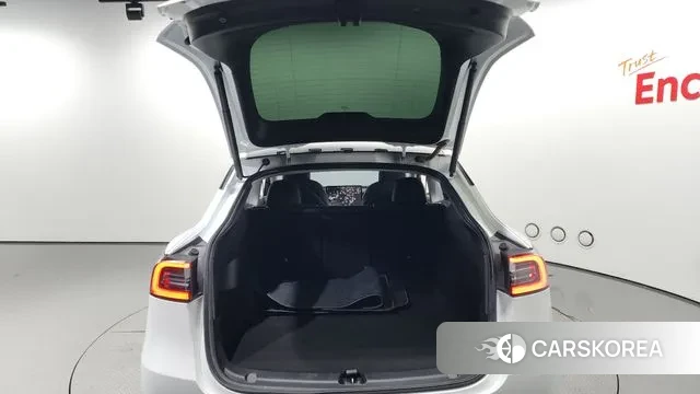 Tesla Model Y id 3022451 из Кореи 11