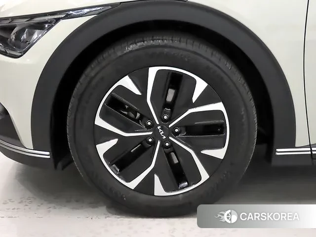 Kia EV6 id 3764882 из Кореи 11