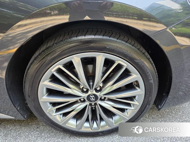 Hyundai Grandeur IG id 4225847 из Кореи 11