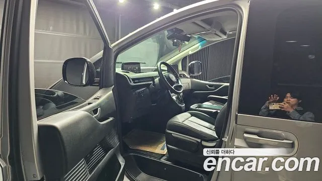 Hyundai Staria id 2611256 из Кореи 11