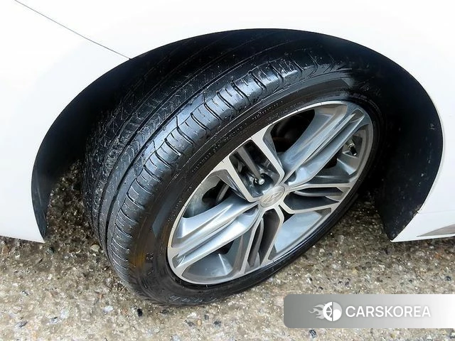 Hyundai Grandeur IG id 4563422 из Кореи 11