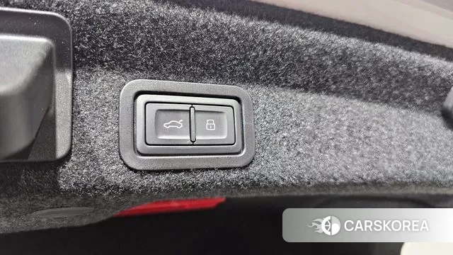 Audi A6 (C8) id 2884588 из Кореи 11