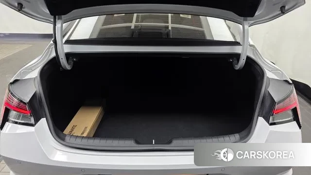 Hyundai Avante (CN7) id 3751870 из Кореи 11