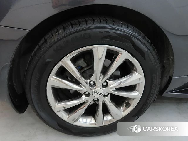 Kia The New Carnival id 4406382 из Кореи 11