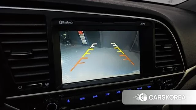 Hyundai Avante AD id 3709423 из Кореи 11