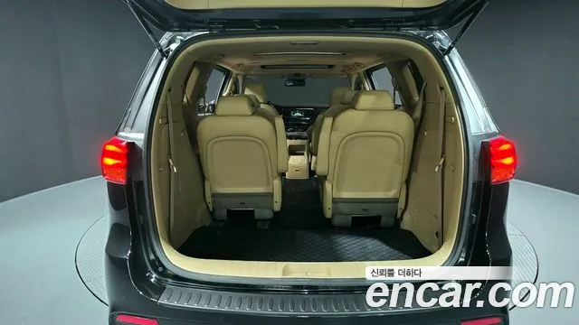 Kia The New Carnival id 2834701 из Кореи 11