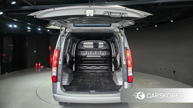Hyundai Staria id 4879990 из Кореи 11