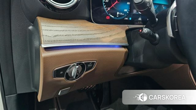 Mercedes-Benz E-Class W213 id 4396661 из Кореи 11
