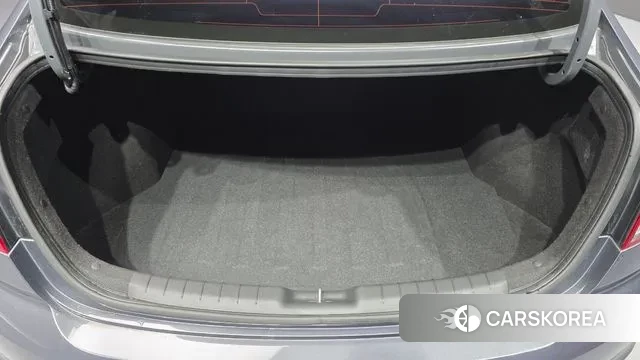 Hyundai The New Avante AD id 3479880 из Кореи 11