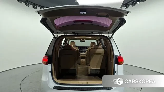 Kia All New Carnival id 3531414 из Кореи 11