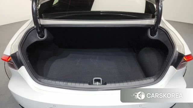 Hyundai The New Grandeur IG Hybrid id 3799855 из Кореи 11