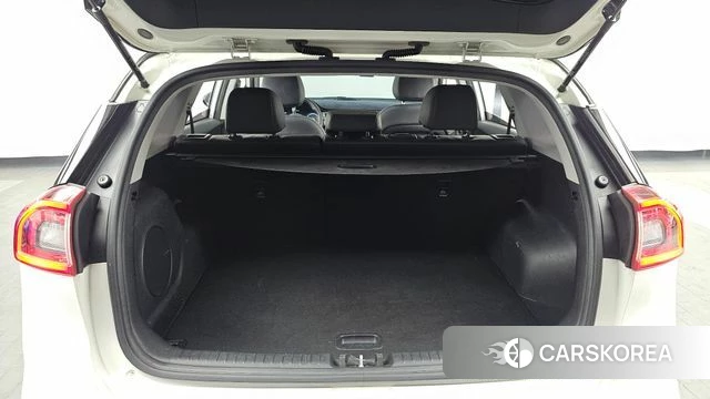 Kia Niro EV id 4508527 из Кореи 11