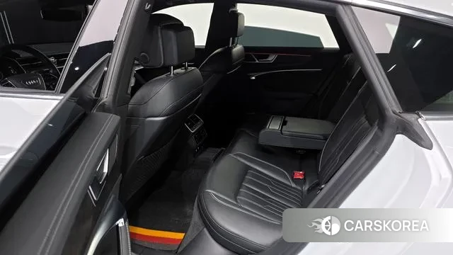 Audi A7 (4K) id 3672226 из Кореи 11