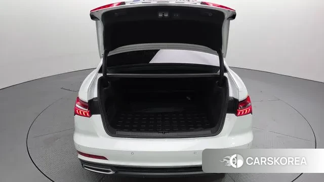 Audi A6 (C8) id 3439195 из Кореи 11