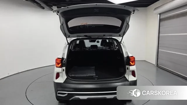 Kia Seltos id 3411471 из Кореи 11