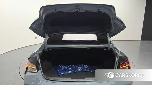 Hyundai Avante Hybrid (CN7) id 3934762 из Кореи 11