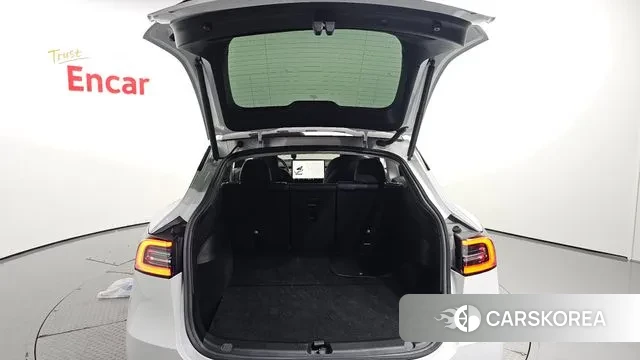 Tesla Model Y id 2980090 из Кореи 11