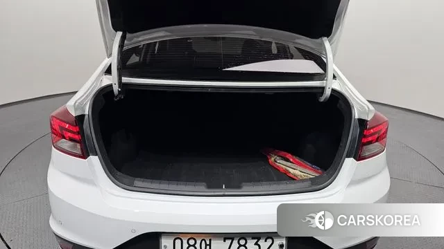 Hyundai The New Avante AD id 3505120 из Кореи 11