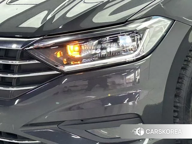 Volkswagen Sagitar id 4207688 из Китая 11