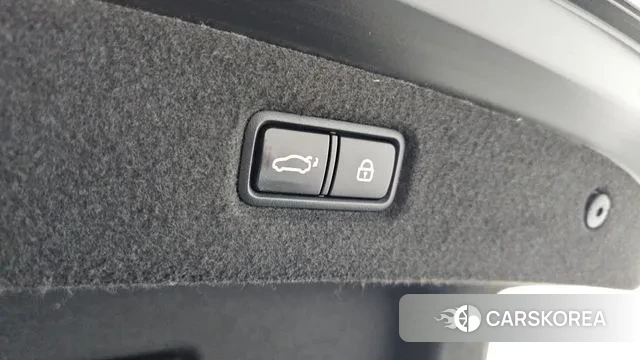 Genesis G90 id 3651264 из Кореи 11