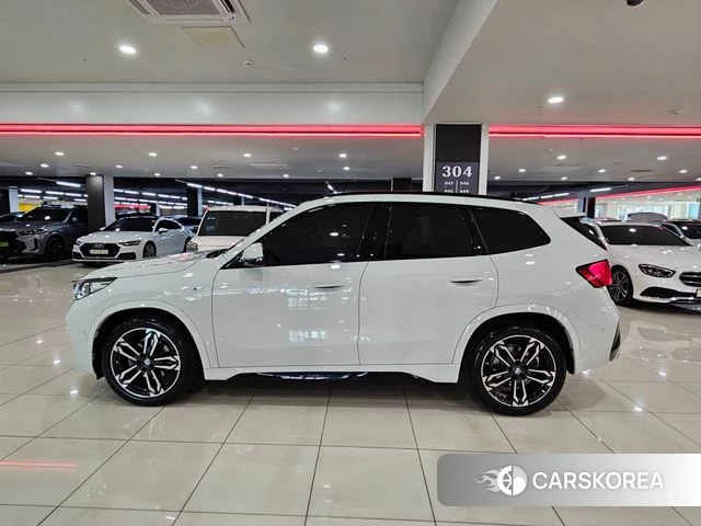 BMW X1 (U11) id 4528456 из Кореи 11