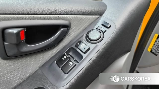 Hyundai The New Grand Starex id 4581790 из Кореи 11