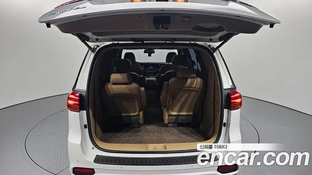 Kia The New Carnival id 2677025 из Кореи 11