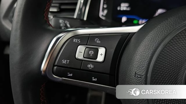 Volkswagen T-Roc id 3860206 из Кореи 11