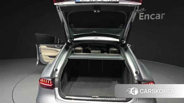 Audi A7 (4K) id 4338699 из Кореи 11