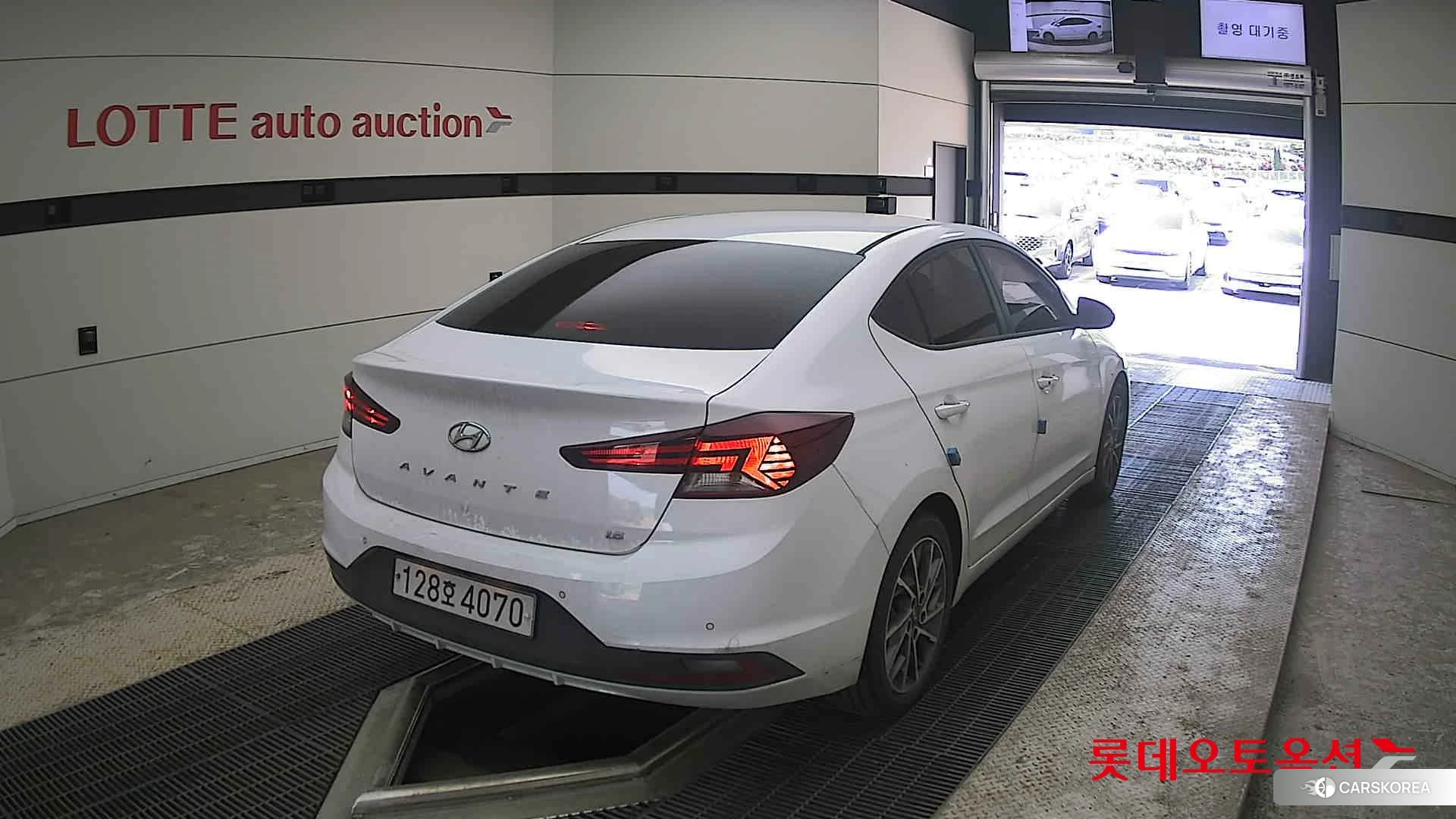 Hyundai Avante id 4289330 из Кореи 11