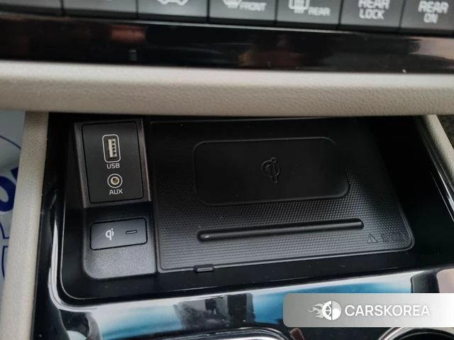 Kia The New Carnival id 4717968 из Кореи 11