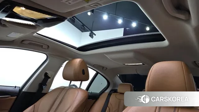 BMW 5 Series (G30) id 3672672 из Кореи 11