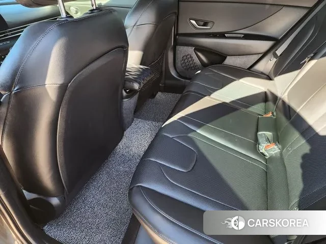 Hyundai Avante (CN7) id 3399133 из Кореи 11