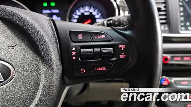 Kia The New Carnival id 2393746 из Кореи 11