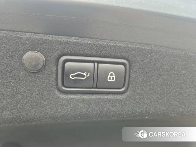 Hyundai The New Grandeur IG id 3898928 из Кореи 11