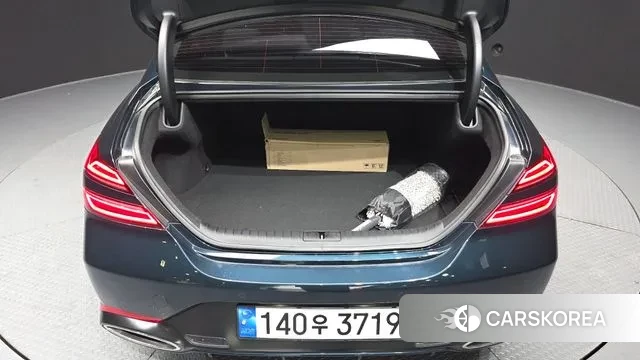 Genesis The New G70 id 3615456 из Кореи 11