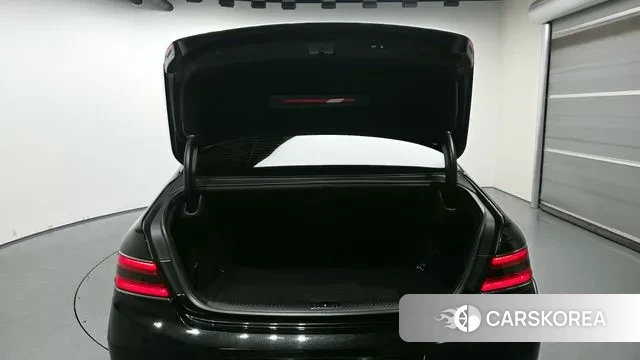 Genesis G90 id 3556375 из Кореи 11