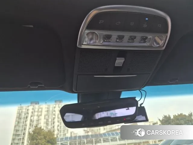 Genesis G90 id 3703598 из Кореи 11