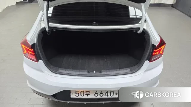 Hyundai The New Avante AD id 3568392 из Кореи 11