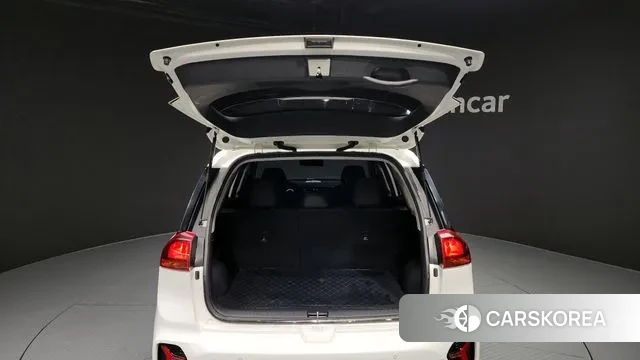 Kia Niro Plus id 3538946 из Кореи 11