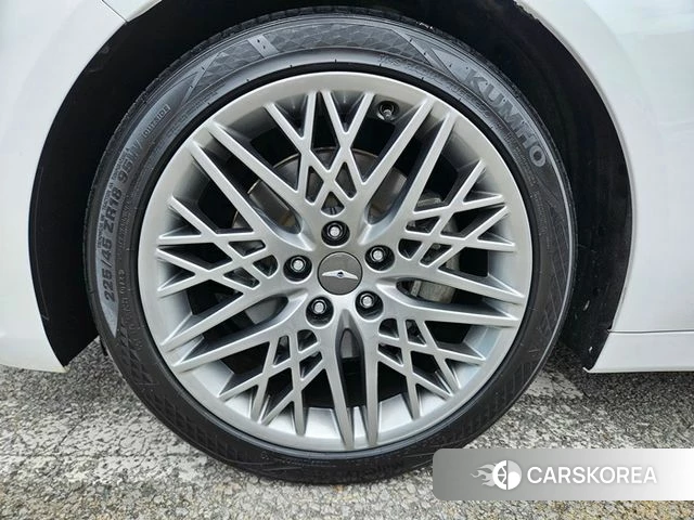 Genesis The New G70 id 4772571 из Кореи 11