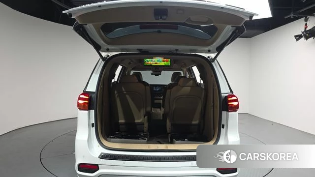 Kia The New Carnival id 4459036 из Кореи 11