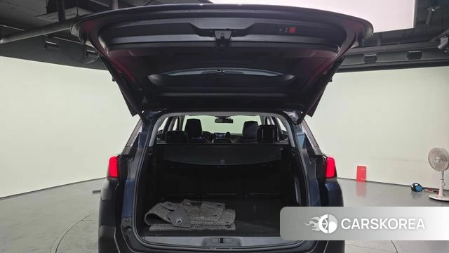 Peugeot 5008 second generation id 3829125 из Кореи 11