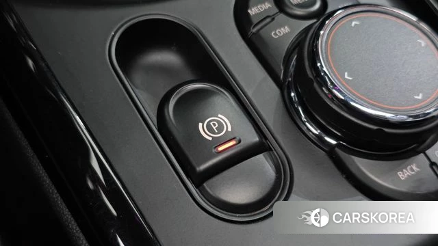 Mini Cooper D Clubman id 4865416 из Кореи 11