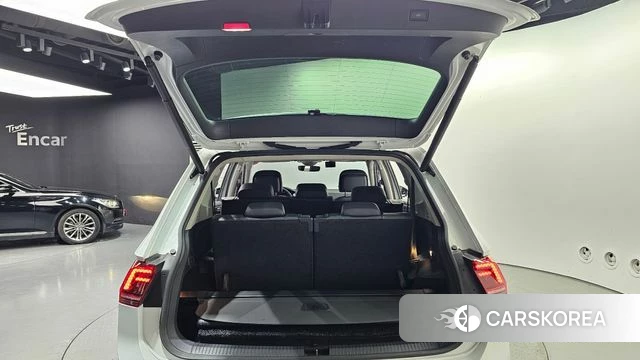Volkswagen Tiguan Allspace id 4647082 из Кореи 11