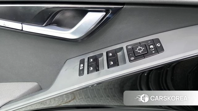 Kia Di Ol Nu Niro id 4488740 из Кореи 11