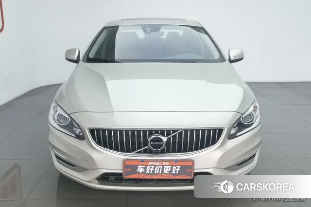 Volvo S60 id 4212567 из Китая 11