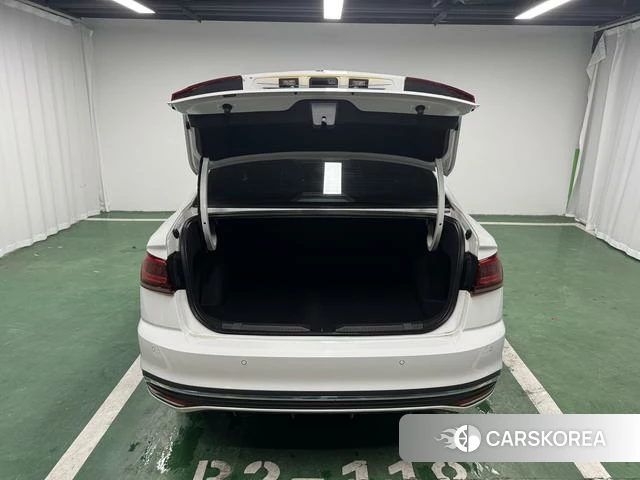 Volkswagen Bora id 3908398 из Китая 11